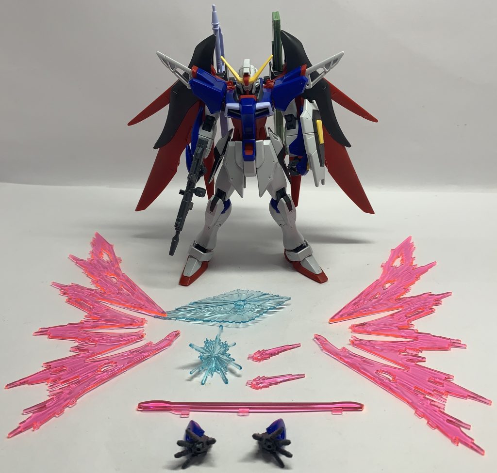 付属品一覧。色分けは十分ですし、稼働範囲もしっかりと確保されているので組むだけでも満足できるキットですね！パルマ手の黄色パーツが交換しないといけない点はもどかしいところがありますがオススメです！