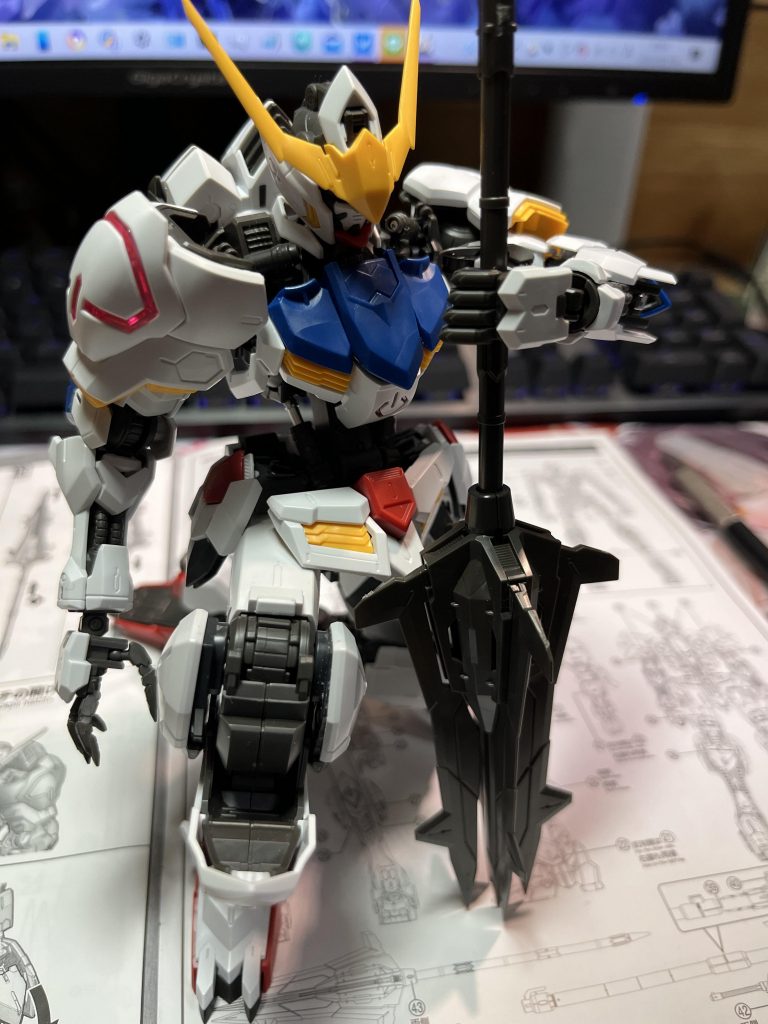 MG バルバトス(素組み)–3枚目/制作者：Hydr