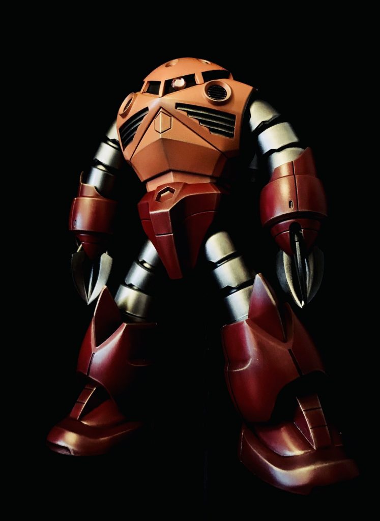 下からのアングル