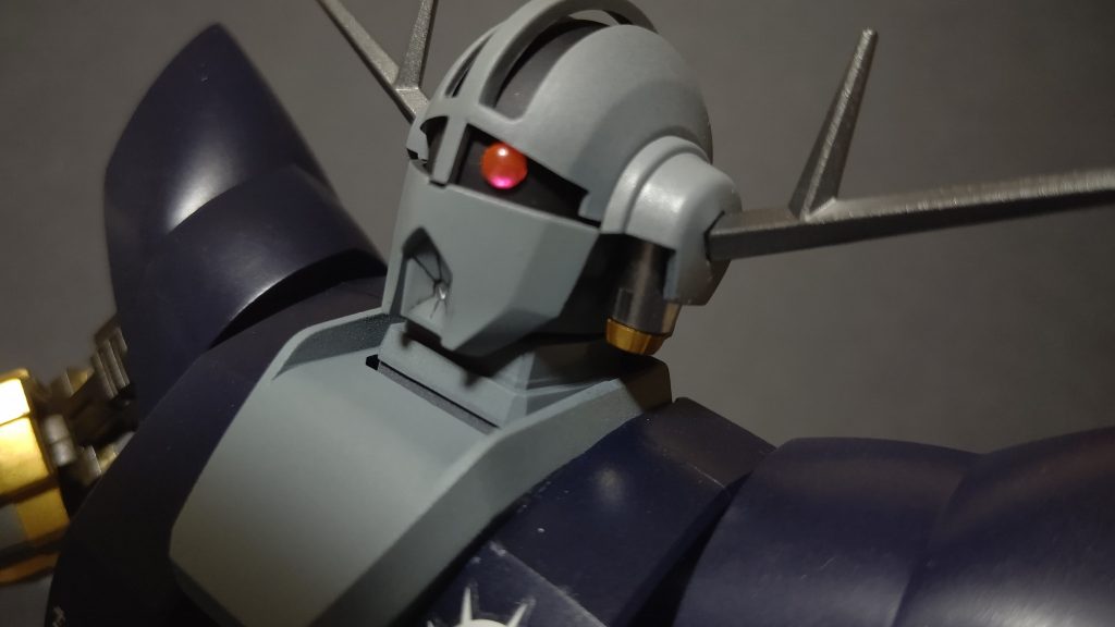 HGUC022とかなり古いキットだけどクオリティは新しいHGに負けないレベルで良くできてると思った。大傑作キットだと思う。