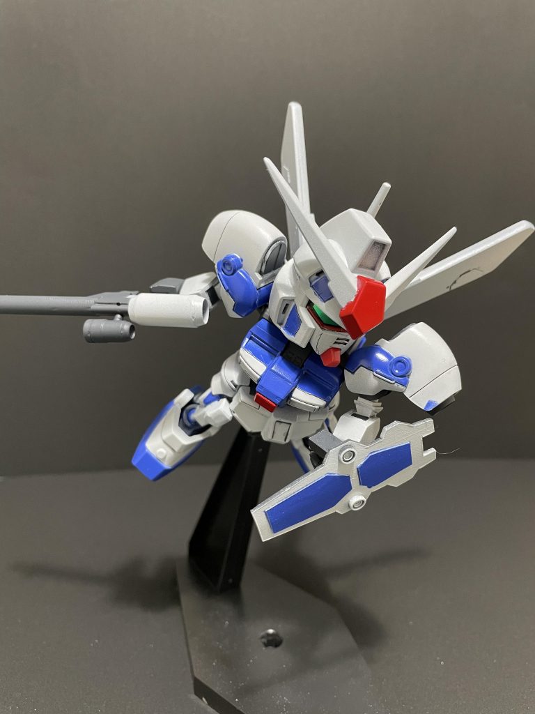 もともとSDが発売されてたのでそのキットの頭身変更してます