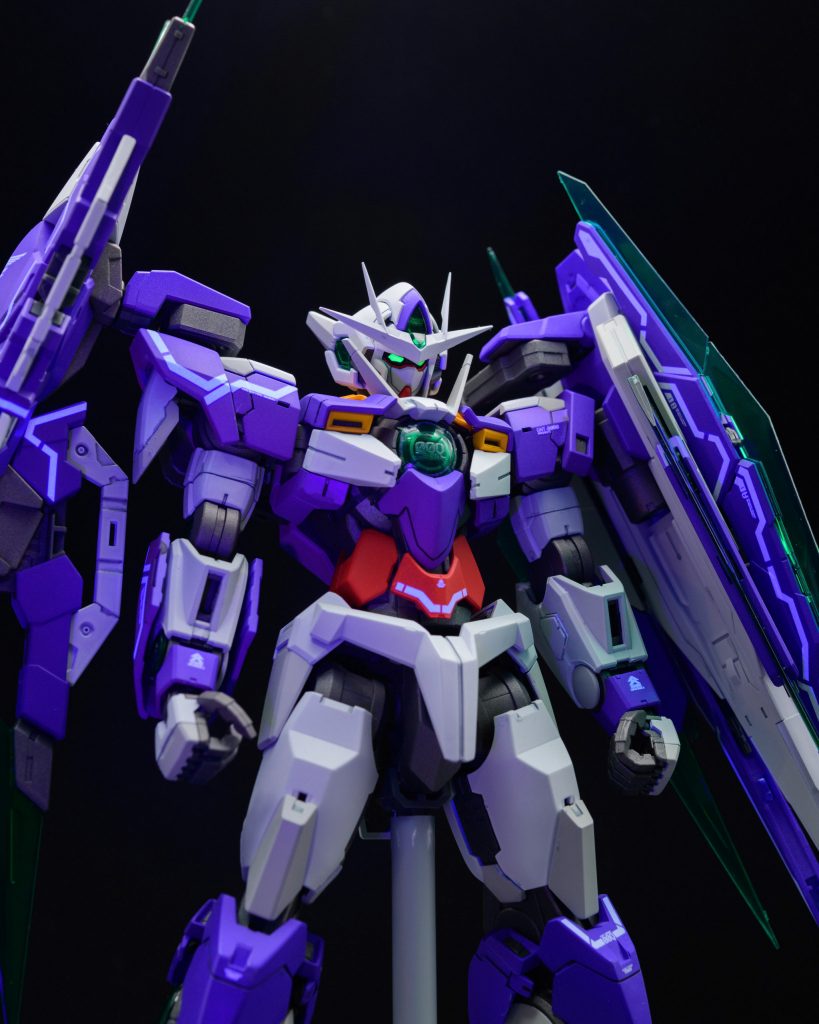 蛍光ピンクを混ぜているので、ブラックライトを当てると反応してしまいます。ちょっと入れ過ぎたかなw