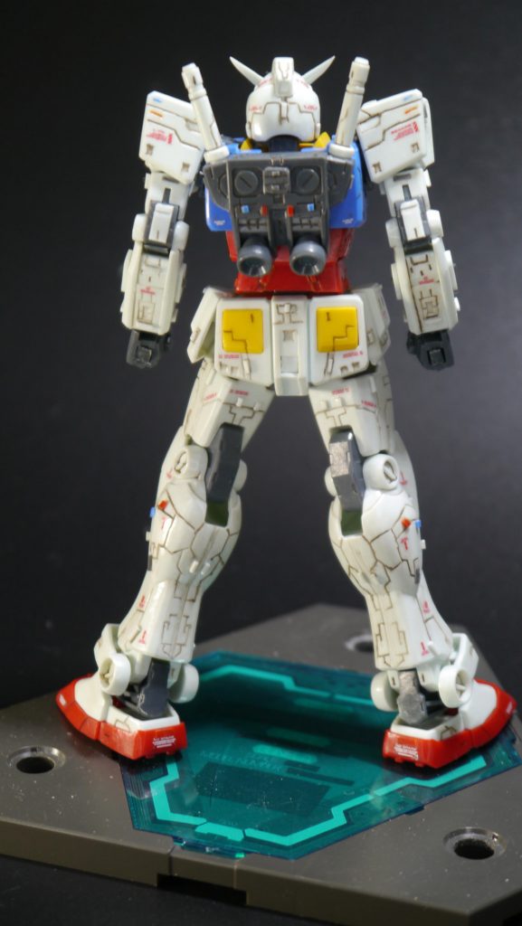 EGガンダム~成形色仕上げ~–4枚目/制作者：オッサムライ