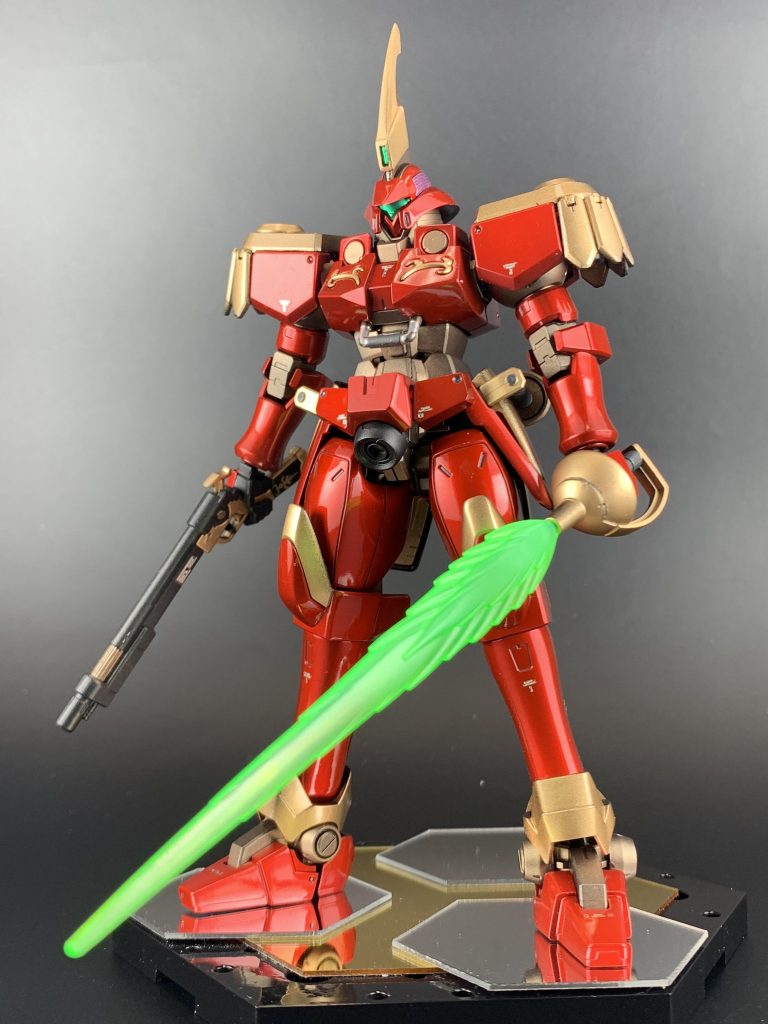 横から〜ビーム刃にクリアホワイトをかけてます