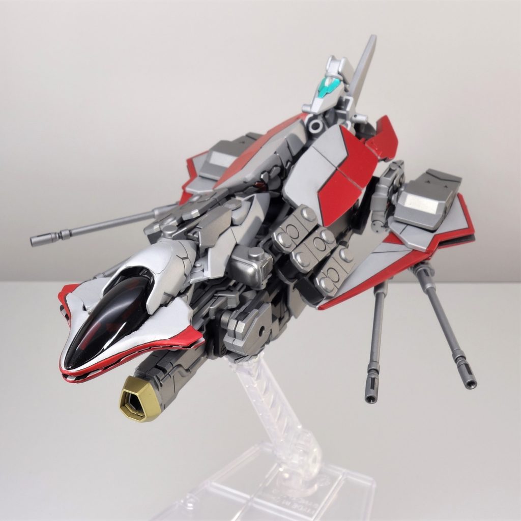 プロメテウスアーマー新造戦艦っぽく。なんかワームホールから出てきた記録媒体の中に入ってた戦艦の設計図を解析したところ、アルスがインスパイアされちゃったので製造されたとかそういうやつです。