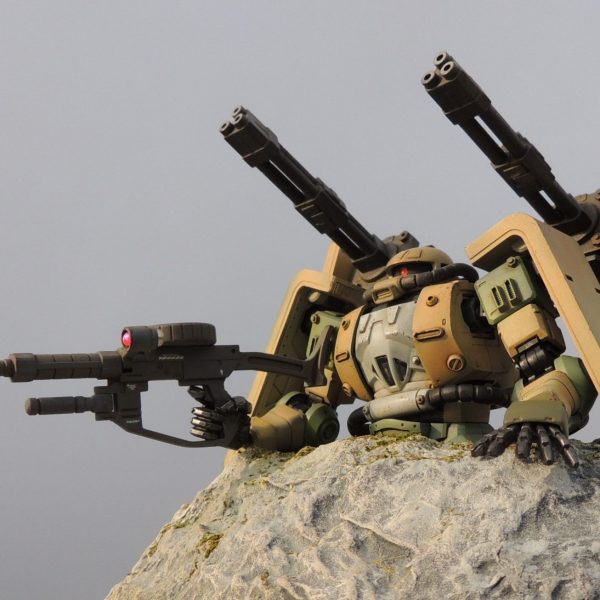 1/144МＳ用トーチカ&ザク（現地改修型）