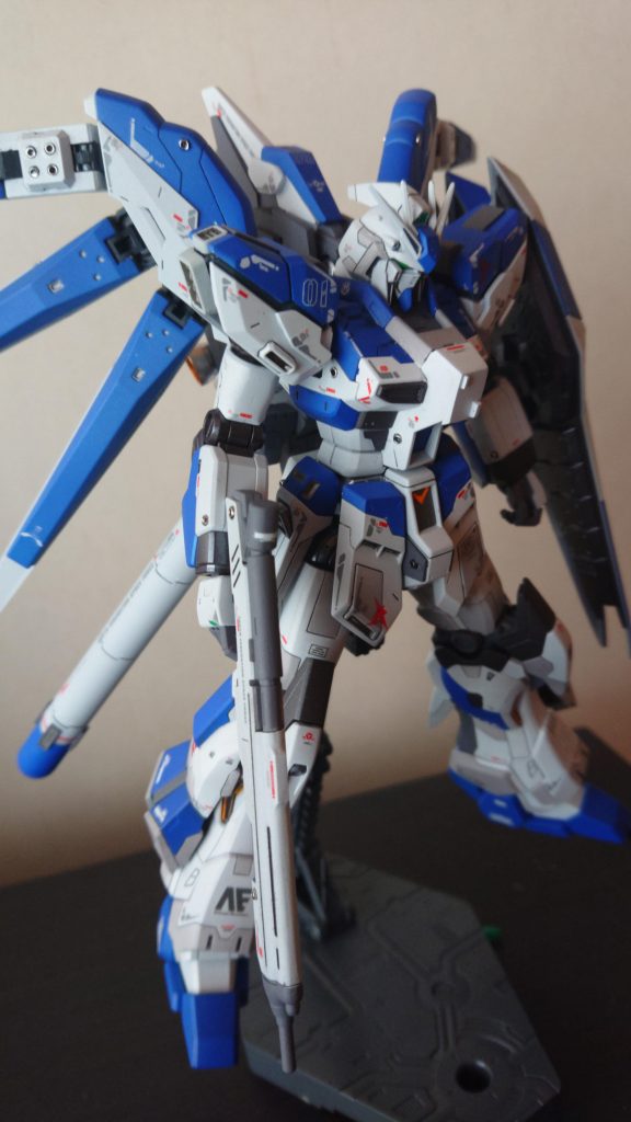 【HGUC】Hi-νガンダム–4枚目/制作者：へっち