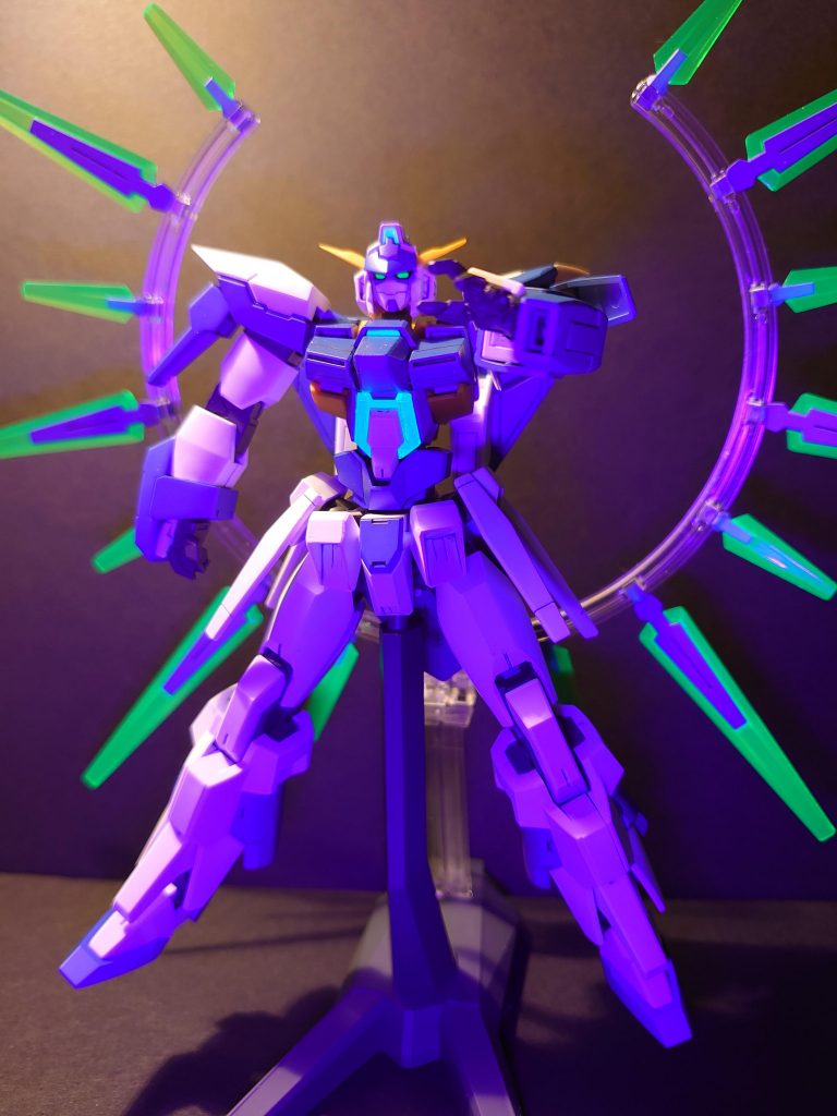 HG 1/144 ガンダムAGE-FX–3枚目/制作者：暗黒週間