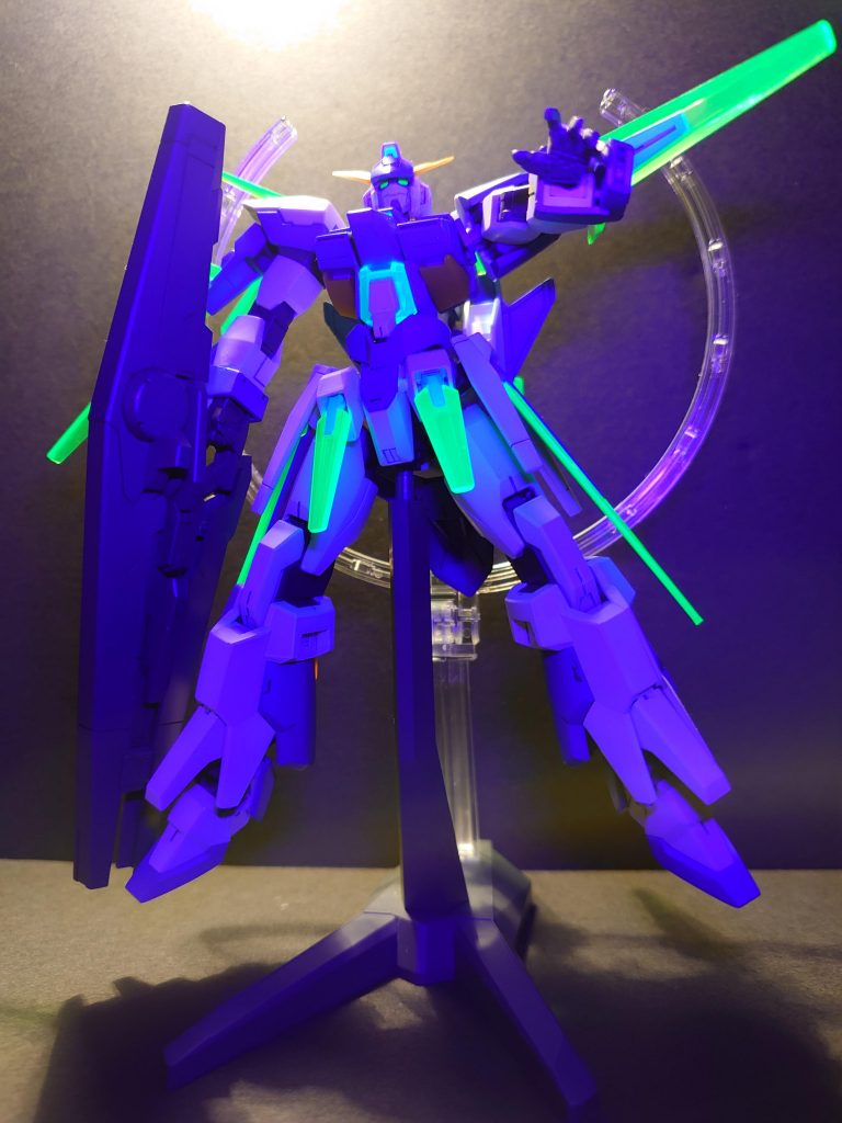 HG 1/144 ガンダムAGE-FX–4枚目/制作者：暗黒週間