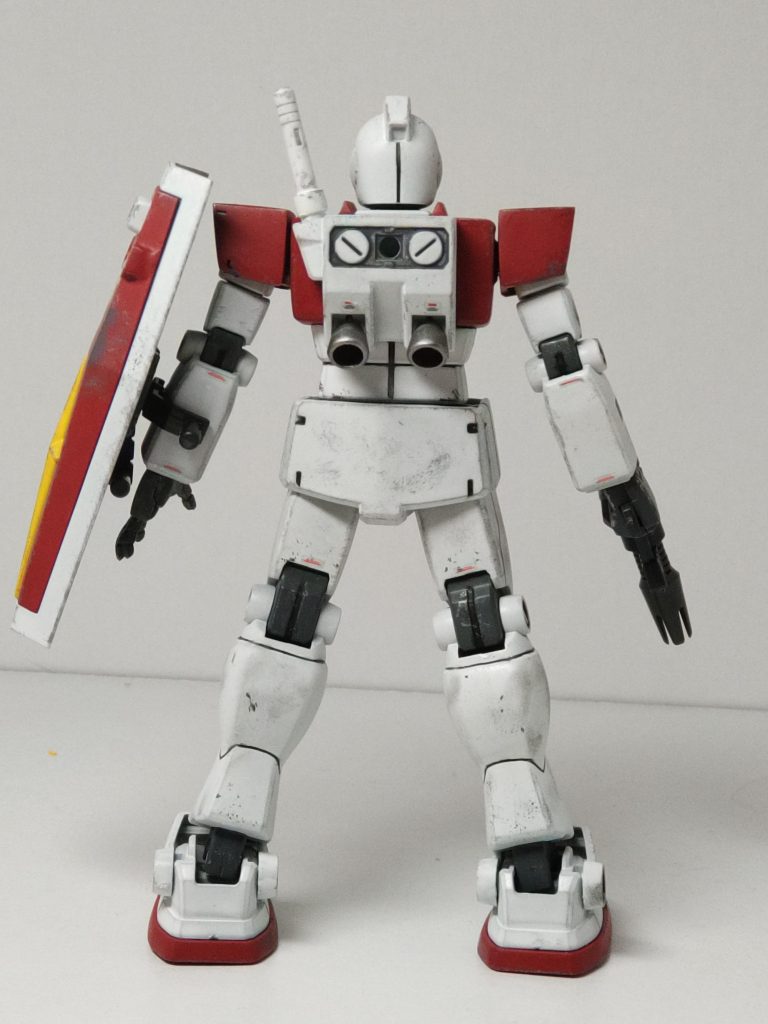 バックパックのバーニア部分は、HGUCのガンダムMk2から拝借