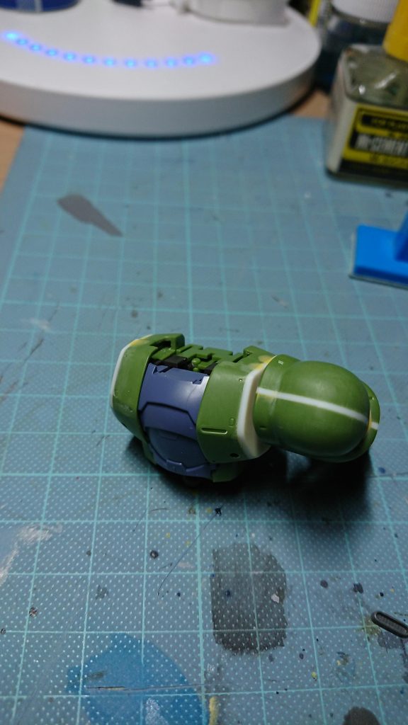 プラ板で1ミリ幅増ししました