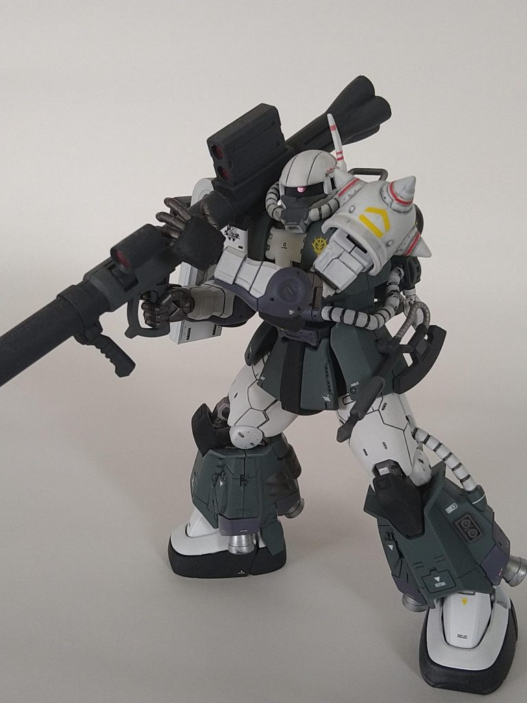 デカールはRGエリックマンスフィールド専用ザクを使用しました。ありがとうございました。