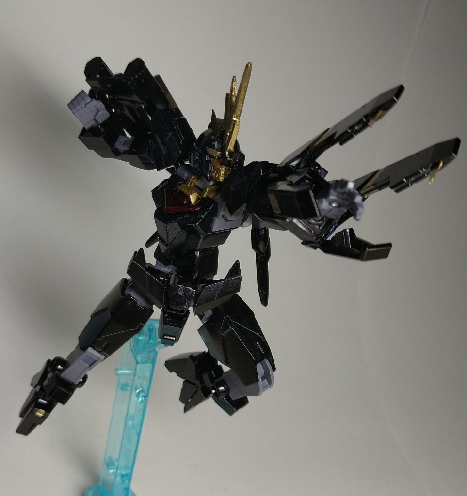 アームドアーマーVNBS同様、バンシィのものを調整した武装。常にアクティブモードとなっている。良さげなジャンクパーツから製作しました。