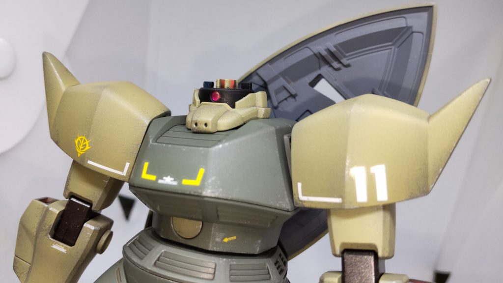 しっかりモノアイはHアイズ化したんですが小さ過ぎて見えなくなっちゃいました…。