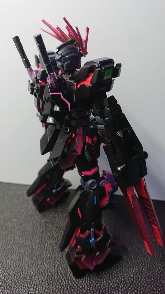 後ろから。