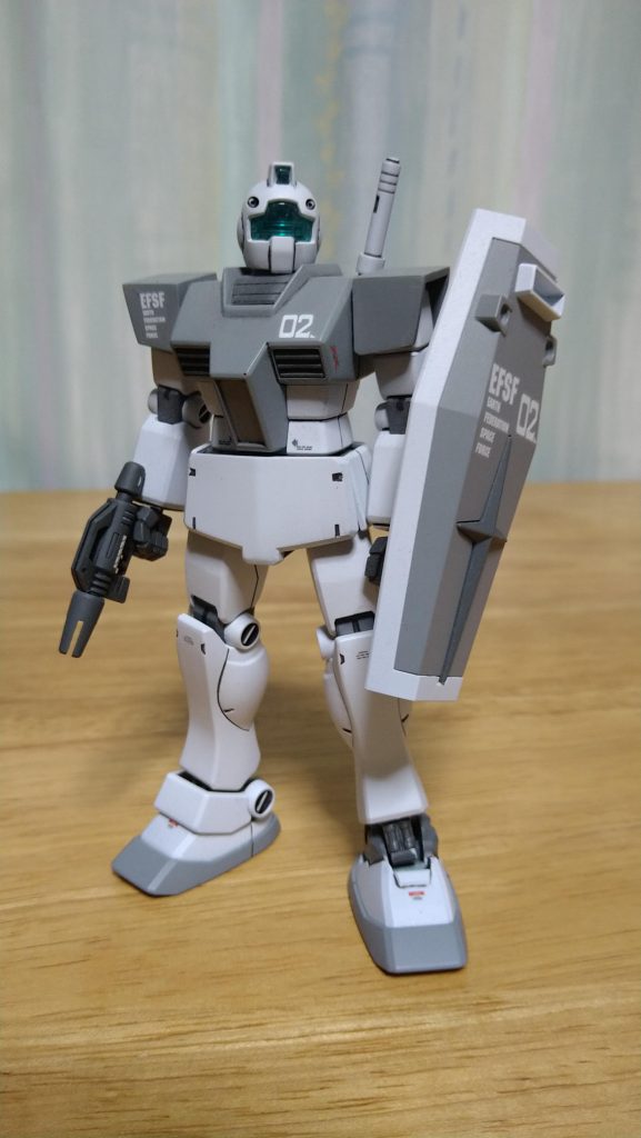 左足アンクルが破損してます