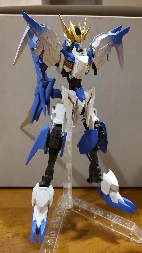 完成直前……え?何で肩の所だけグラデーション(それ風)に変えたのか だって?それはですねえ、単にマスキングミスのごまk