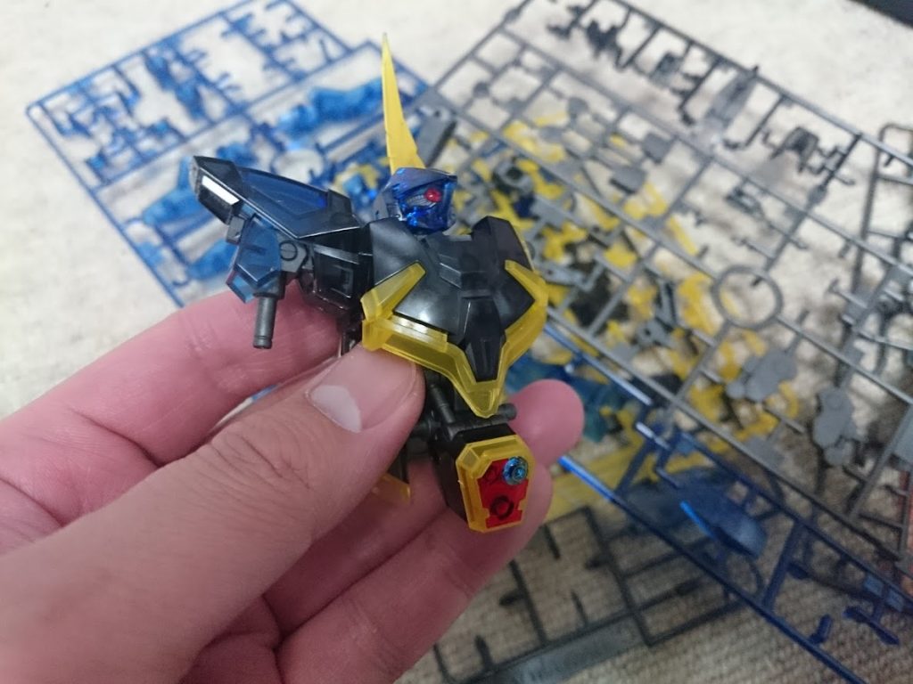 リアスカート内側の肉抜き穴と上腕部の合わせ目ぐらいで他は特に気になりませんでした。