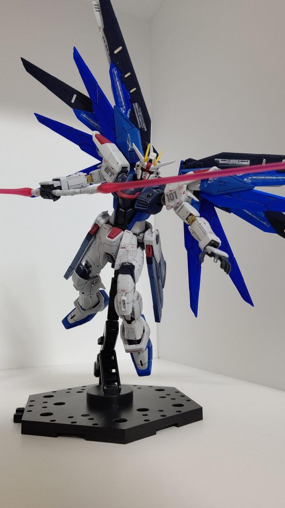 フリーダムガンダム–5枚目/制作者：TERA'sFACTORY