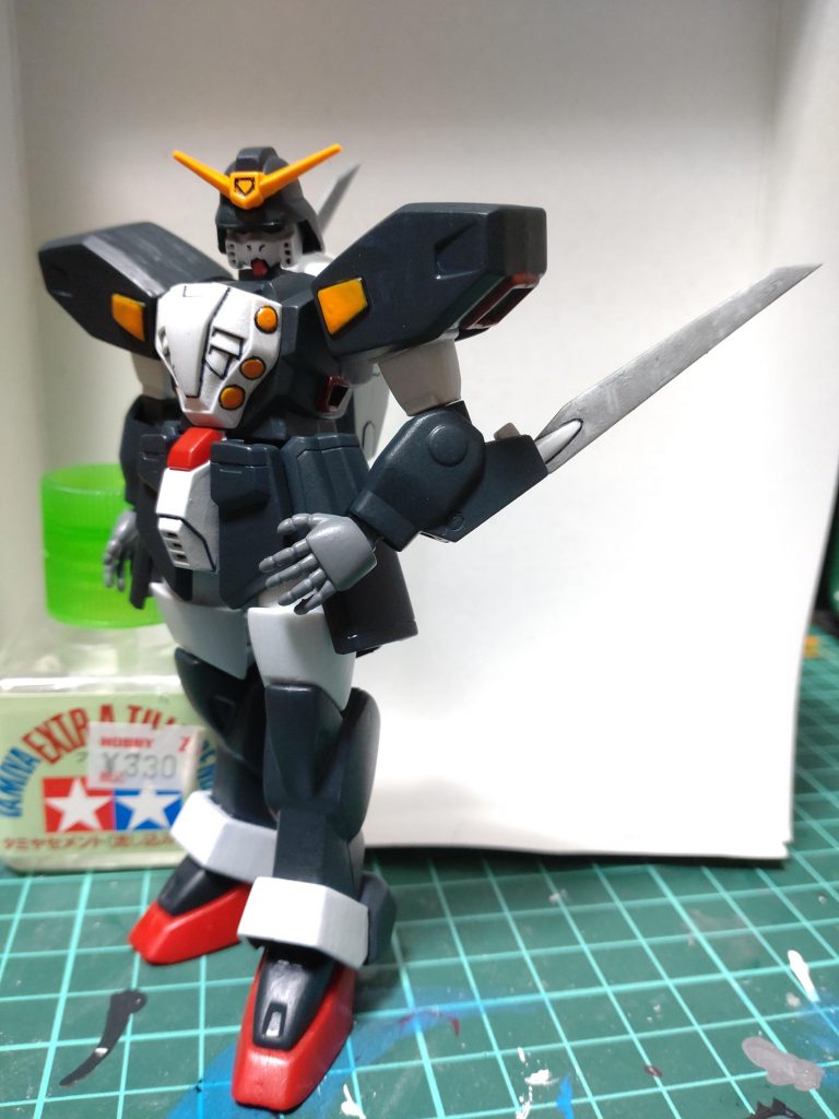 よくやるポーズ。忍者のガンダムってカッコいいね。私の好きな忍者はタートルズです(笑)