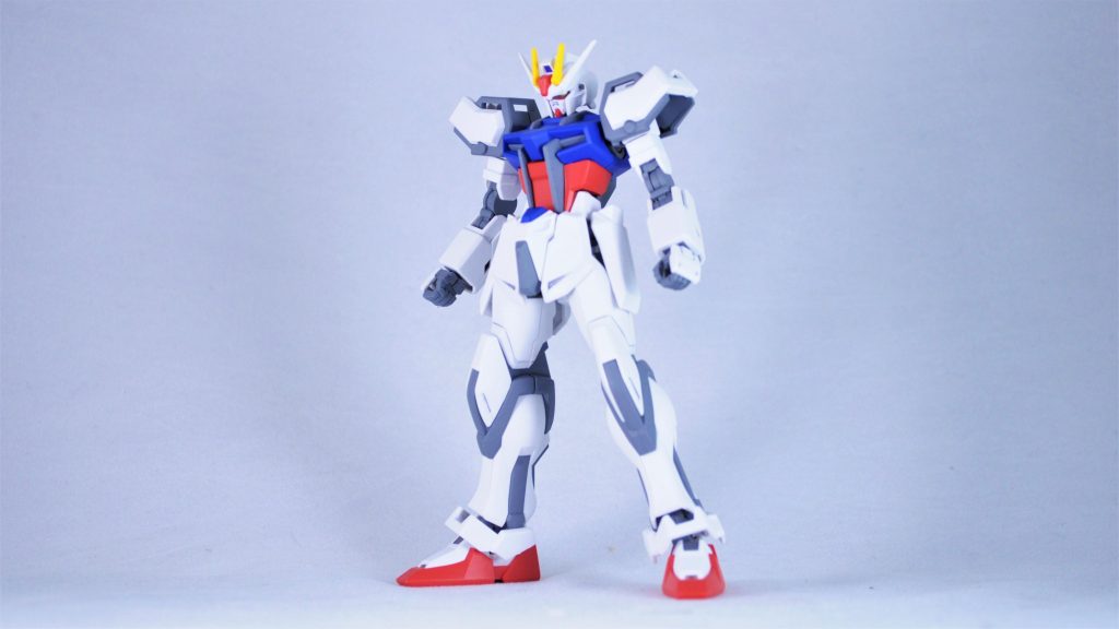 プラモ以外にも休日は妻の店の手伝いなんかもやっておりまして、なかなか忙しい日々を送っているのですけども、そんな中でもプラモを作る満足感を少しでも高めたい、パチ組みだけでは満足できない…というワガママな自分へのアンサー的手法をずっと考えております。