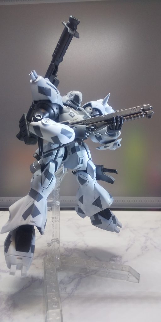 チェーンマインはどこかに旅立った模様。後ナイフがするする抜けて割りと鬱陶しい。