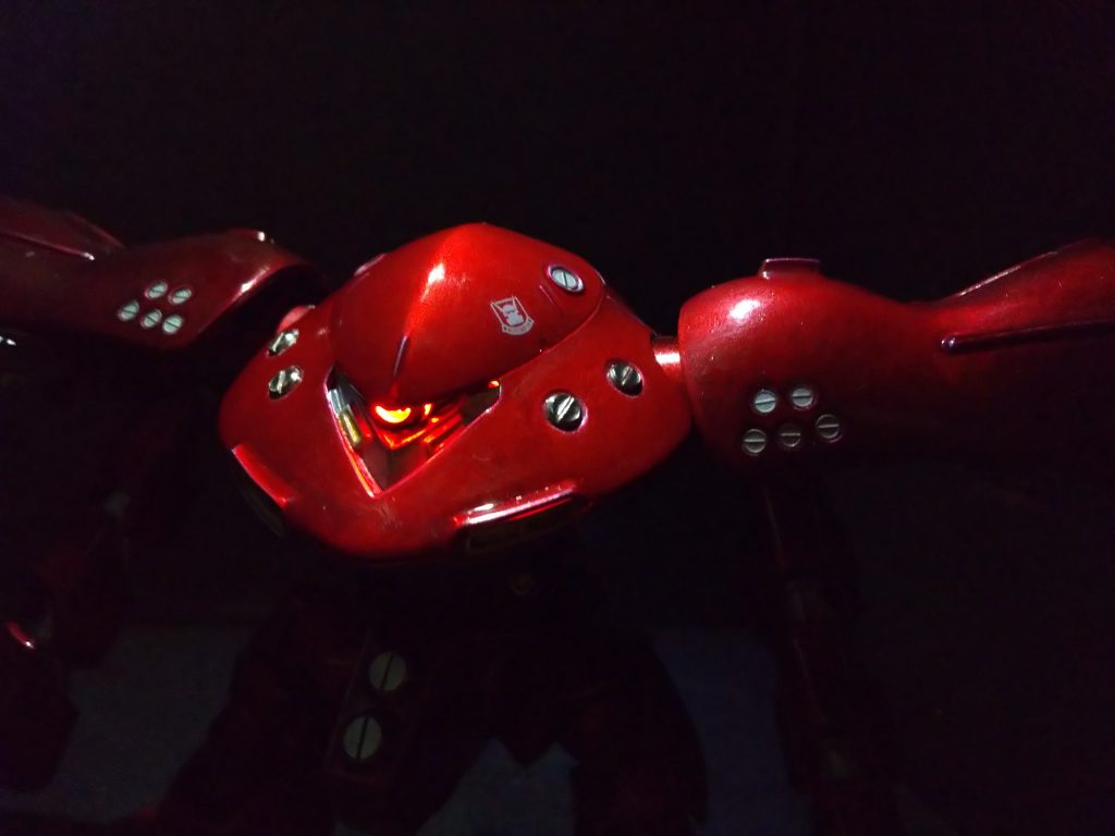 LEDを付けました。LEDを入れると一味違いますね。