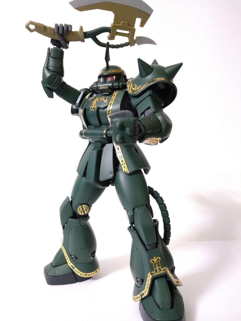 武器の使用イメージ。斧以外はあり得ません(笑)