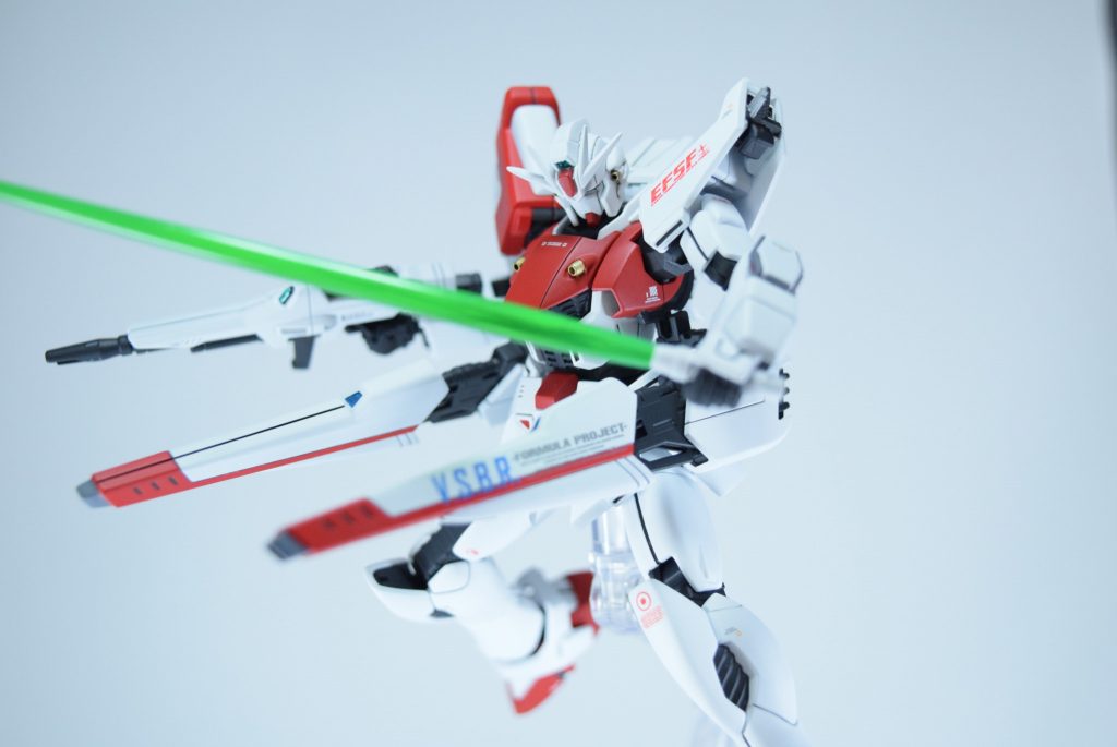 アクションを少しだけ。やっぱりヴェスバーはカッコ良いです。