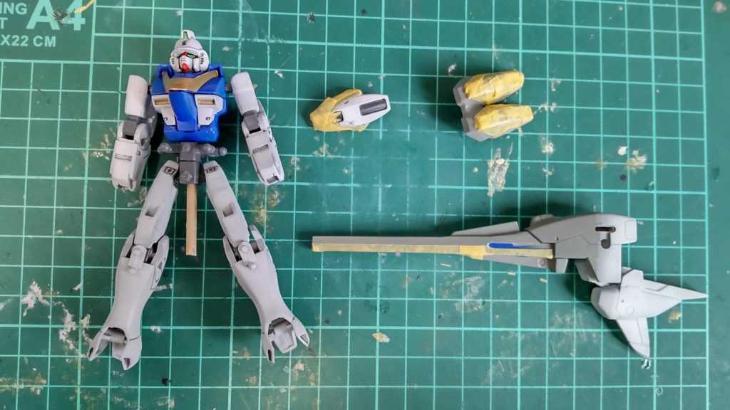 ほぼ最終工程となるマスキング塗装です。