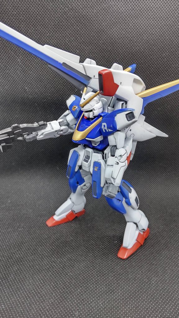 旧キット 1/144 V2バスター–2枚目/制作者：shin