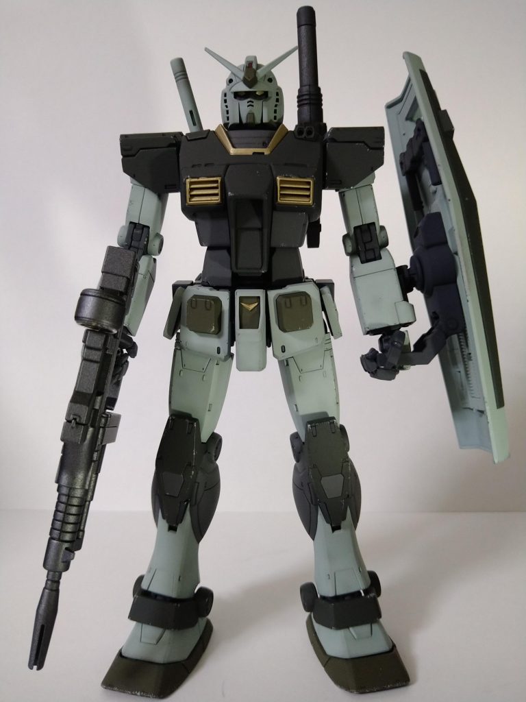 前。迷彩色はWW2ドイツ空軍色を選択しました。空軍迷彩なら色味も大体落ち着いてますので、コテコテの迷彩にもならず、程よいミリタリー感も失わず、お仲間内での自分のキャラも失わず(笑)