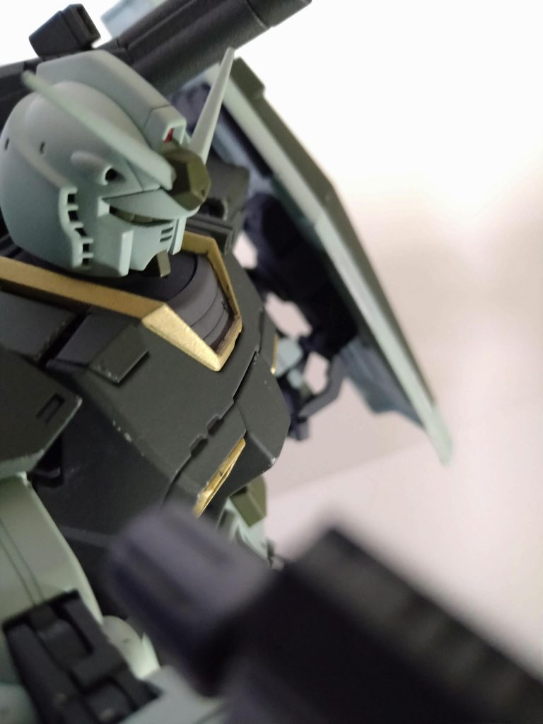 ORIGIN版は、頭部の丸みや顔の感じが好きです。