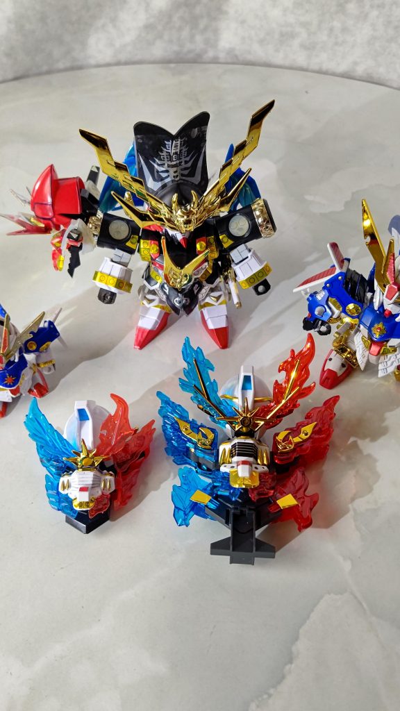 烈光の鎧のサイズ差が凄い。コレ普通に付くの?と思いましたが、全然問題なかったねw 轟天マジデカイわ。