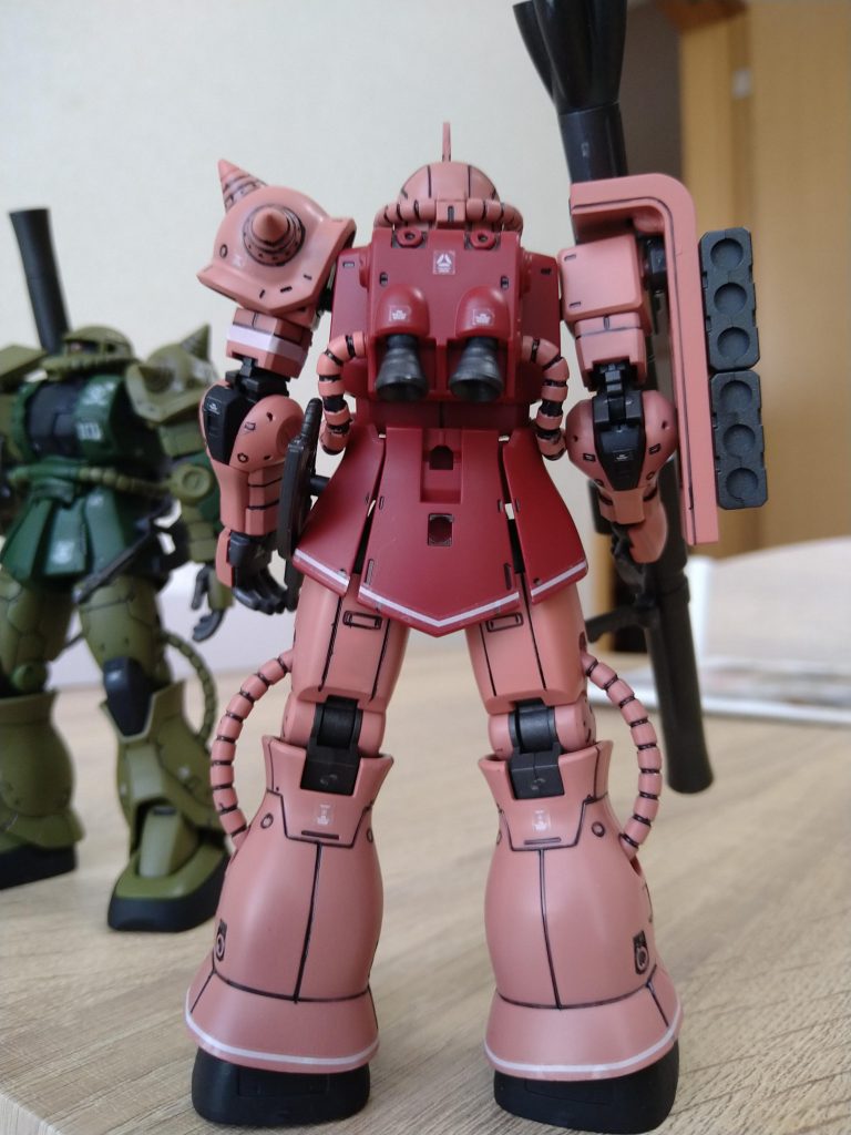 the origin版シャア専用ザクⅡ–4枚目/制作者：@shihuku_1990