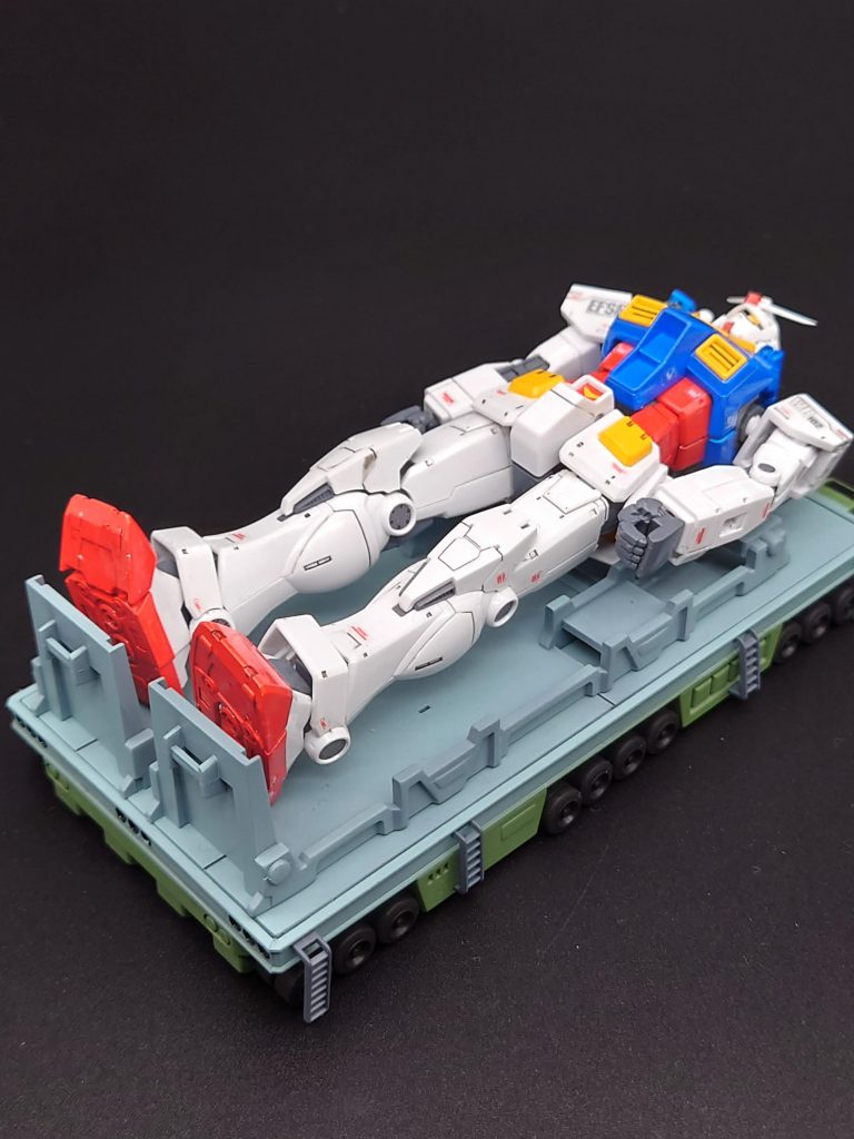 ガンダムトレーラー買ったら乗せちゃいます