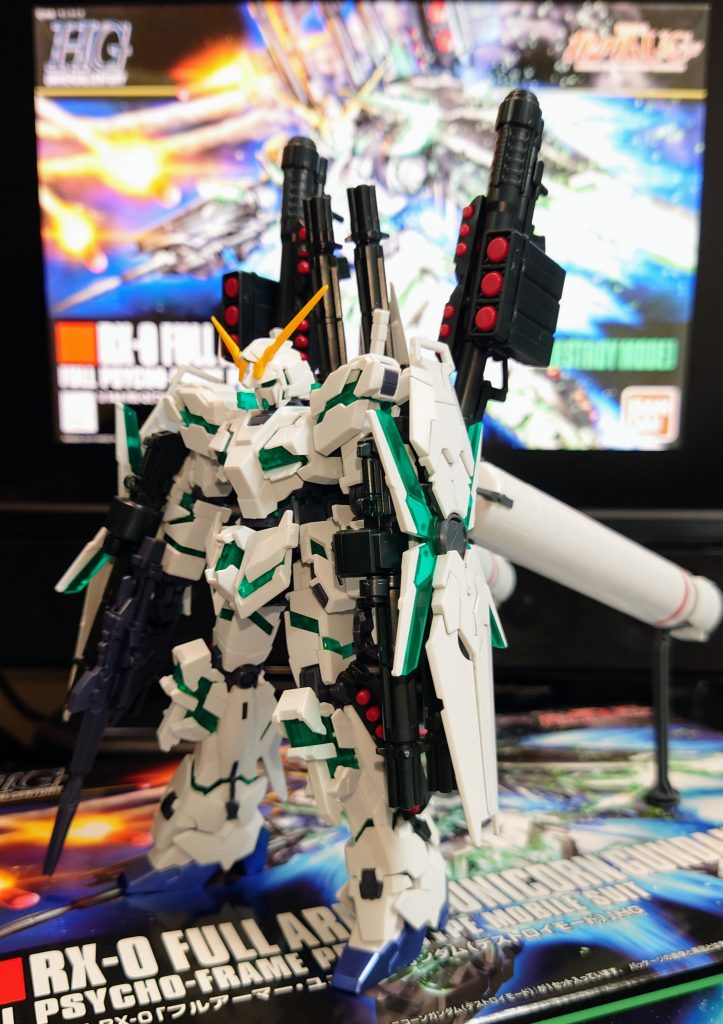 フルアーマー・ユニコーンガンダム・デストロイモード–2枚目/制作者：@iBUYdYRiLOF5qk2