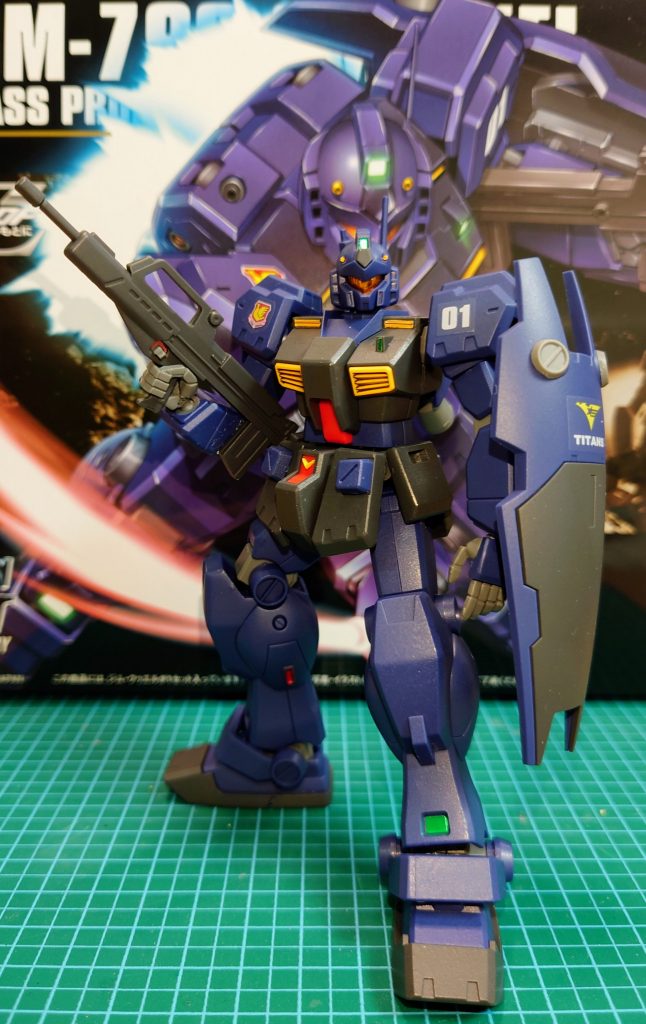 ジム・クゥエル　パッケージの箱のもとに–2枚目/制作者：@iBUYdYRiLOF5qk2