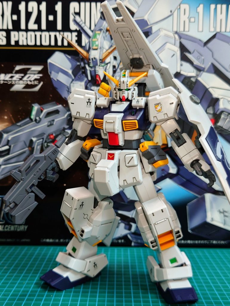 RX-121-1 ガンダム TR-1（ヘイズル改）–2枚目/制作者：@iBUYdYRiLOF5qk2