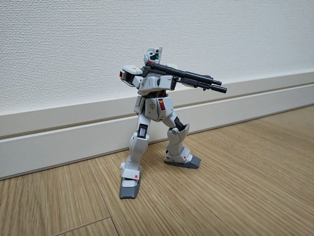 腕~肩はギシギシいう位硬いのですが、膝は軟らかい。