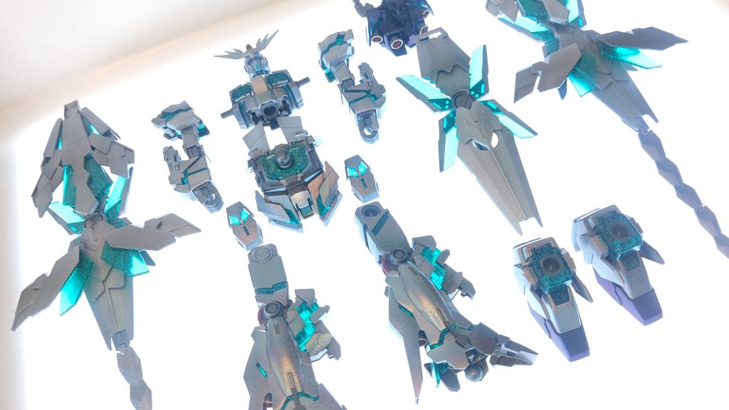 RX-0 ユニコーンガンダム６号機【ロキ】–2枚目/制作者：ロダン