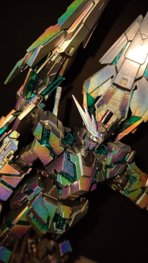 全身虹色です。。