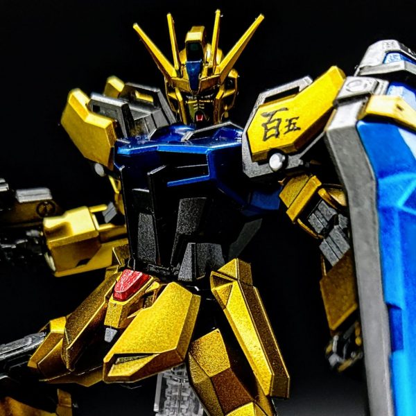 EG.ストライクガンダム 百式カラー