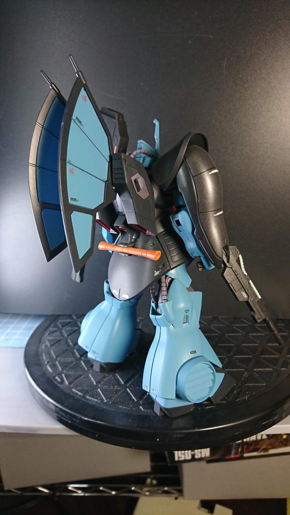 背中の放熱坂？はランドセルの内側に付くのですね。ウイング状の物は外側に取り付けている場合が多く中々珍しく感じました。