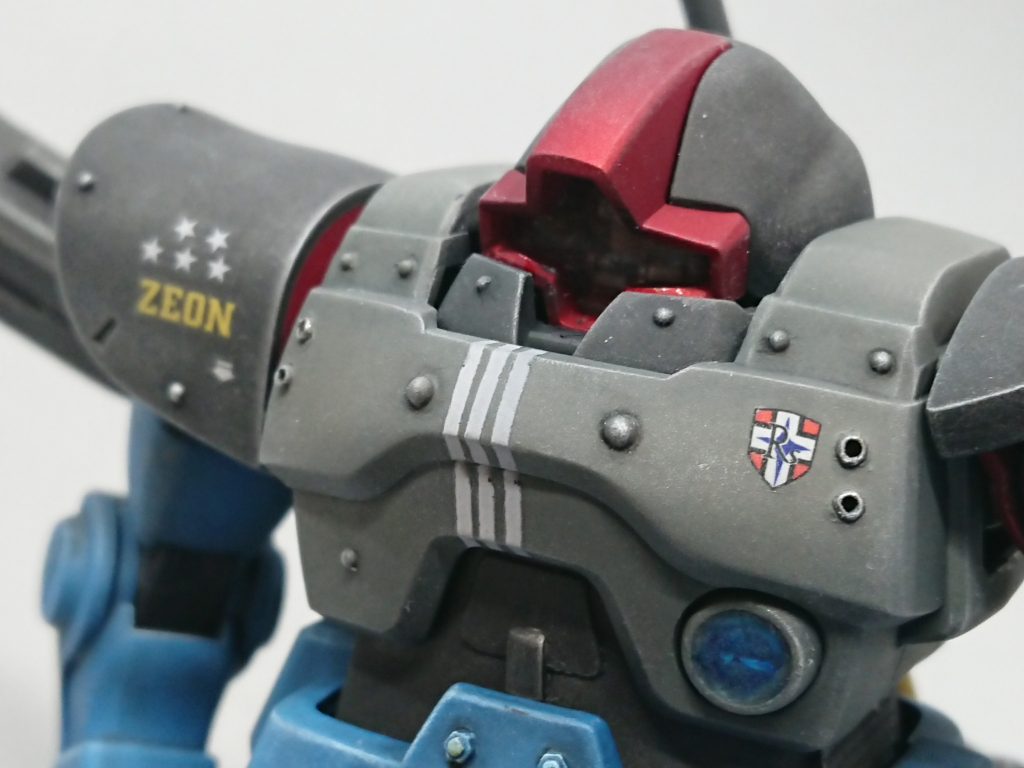 頭部は後ろに、やや前傾 埋まり気味にしました。やり方は老眼チャンネルさんのまんま真似です、