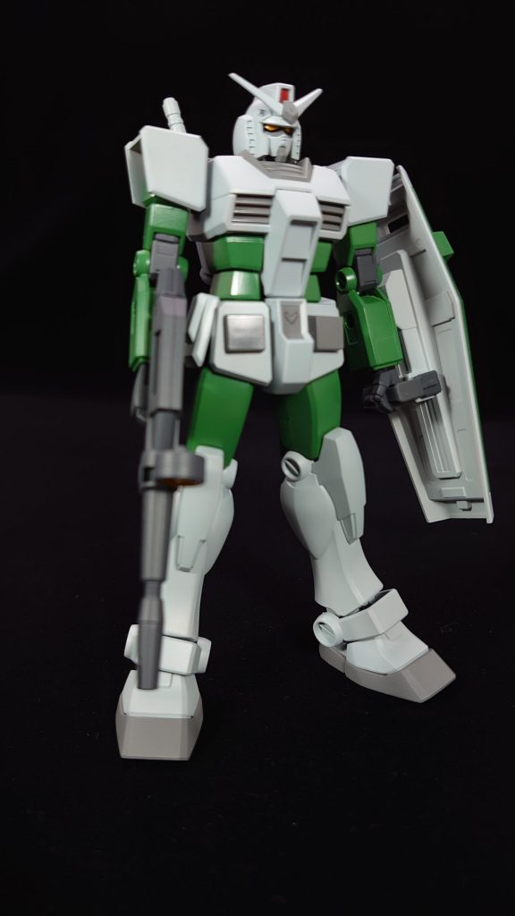 手首とライフルはHGUCガンダム(リバイヴ版)より移植