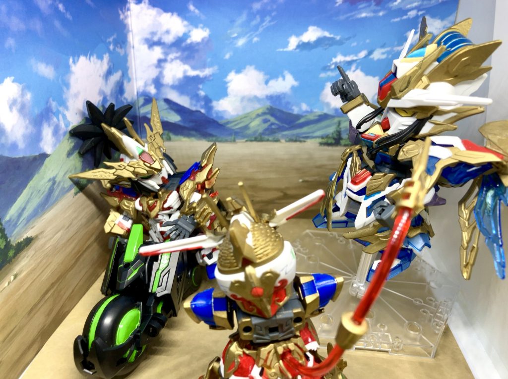 ここいらでお昼ご飯にしよう！な3人。おわり！