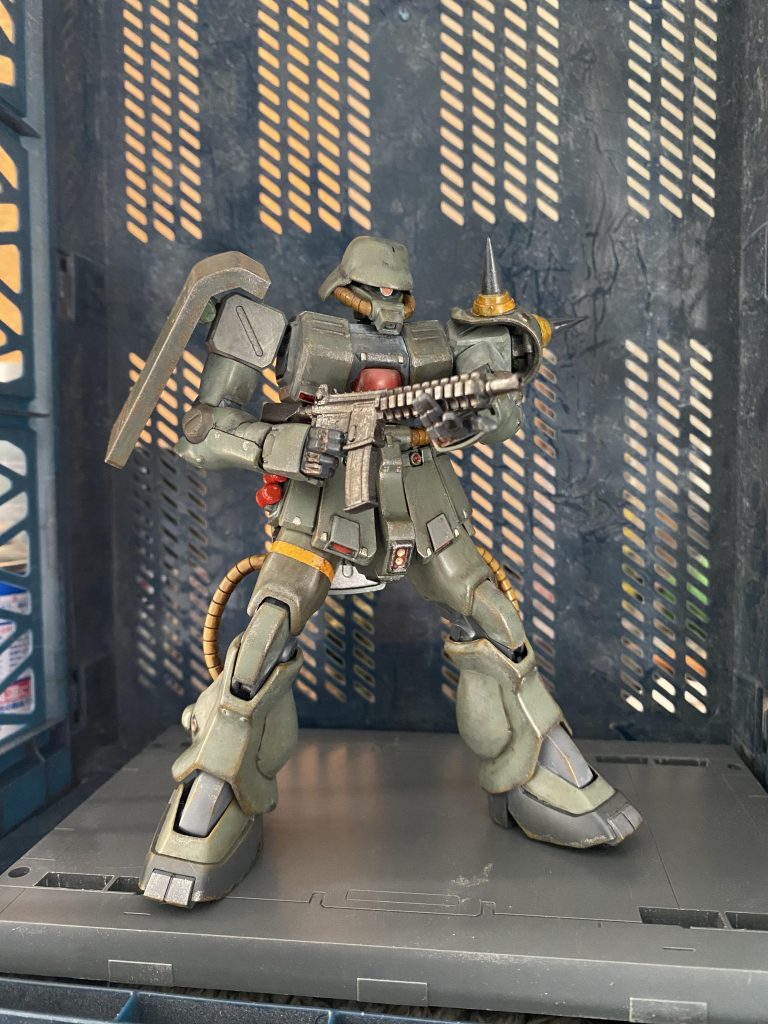 マシンガン&ハンドパーツは3Dプリンターで製作されている方から購入したものを使用してます。