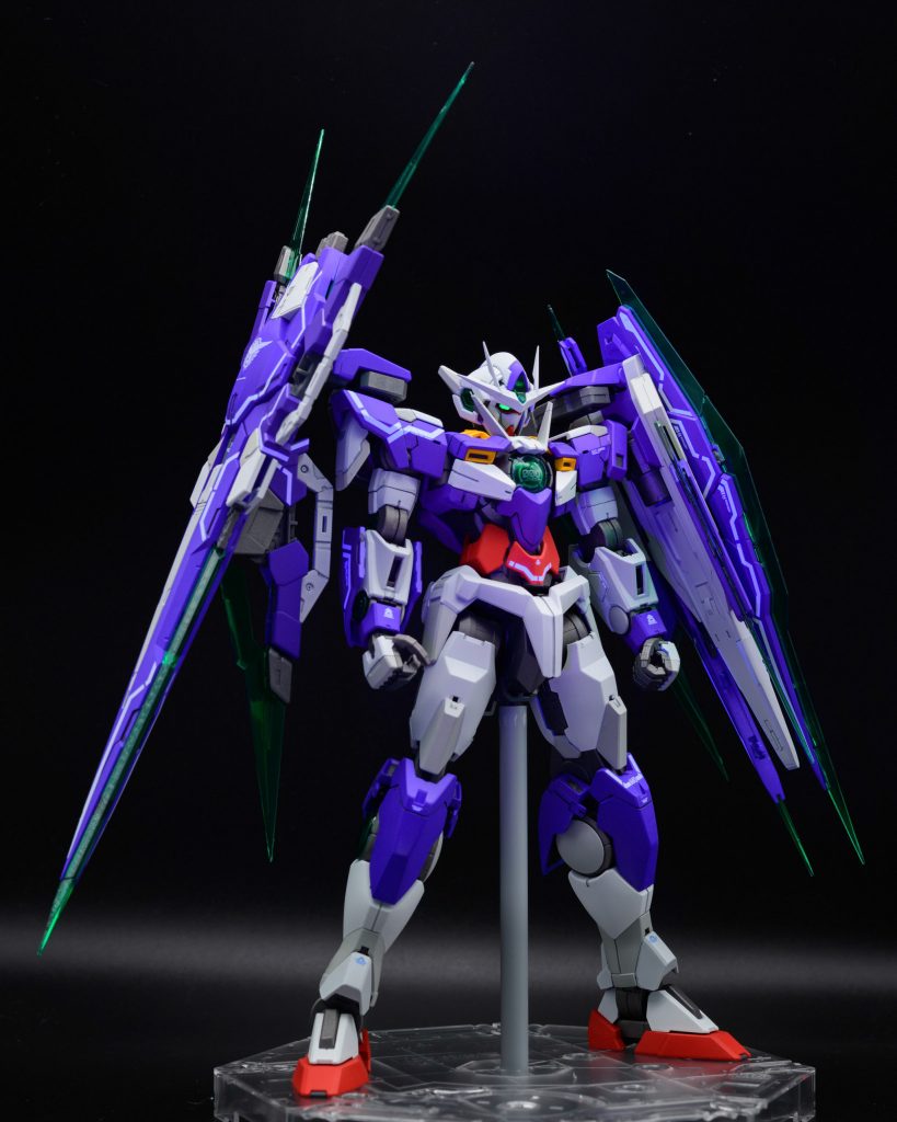 劇中ではティエリアがクアンタに同乗していたので、パープルを強めにティエア感を出してみましたw