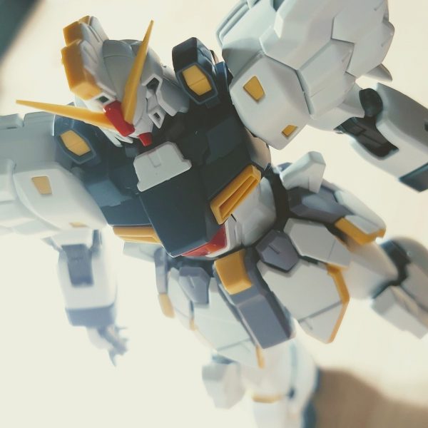 MG「ガンダムサンドロックEW アーマディロ装備」＞制作記＆完成画像＠Twitter（1枚目）